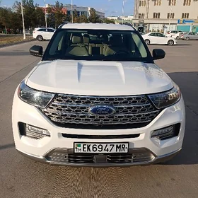 Ford Explorer 2022