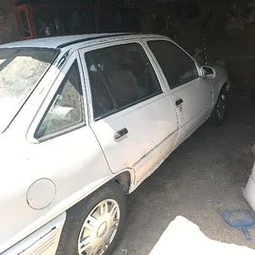 Daewoo Nexia 1995