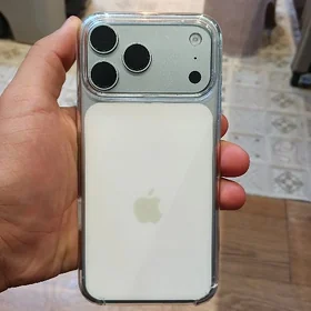 iPhone 17 pro max