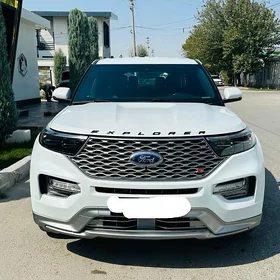 Ford Explorer 2022