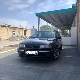 Opel Vectra 1992