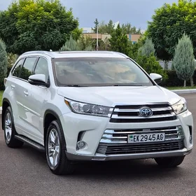 Toyota Highlander 2017