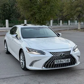 Lexus ES 350 2019