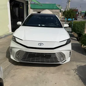Toyota Camry 2026
