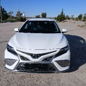 Toyota Camry 2022