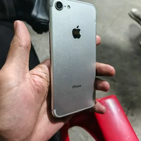 iPhone 7