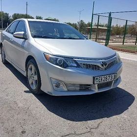 Toyota Camry 2012