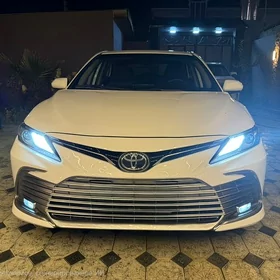 Toyota Camry 2022