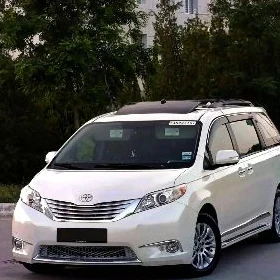 Toyota Sienna 2017