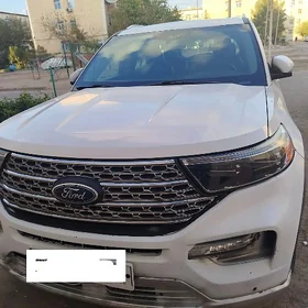 Ford Explorer 2021