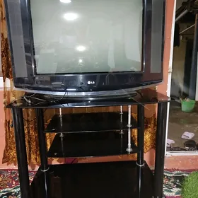 telewizor we patistapka