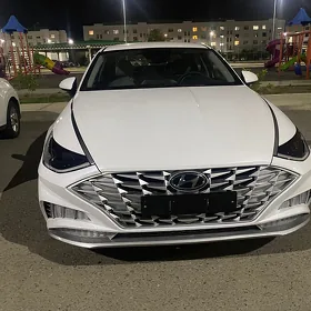 Hyundai Sonata 2021