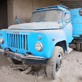 Gaz 52 1989