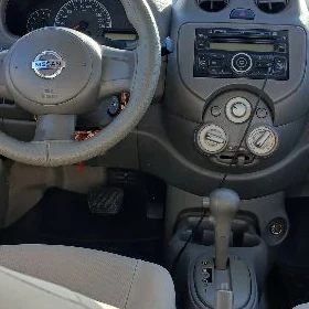 Nissan Sunny 2013