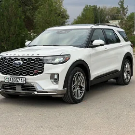 Ford Explorer 2024