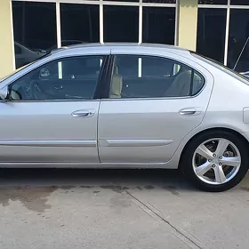 Nissan Maxima 2001
