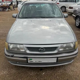 Opel Vectra 1992