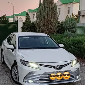 Toyota Camry 2022