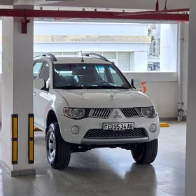 Mitsubishi L200 2008
