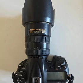 Nikon D 300