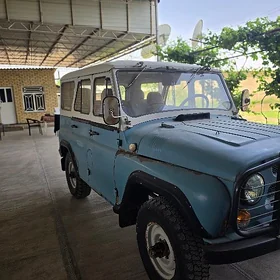 UAZ 469 1996