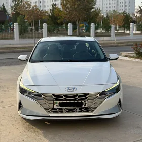 Hyundai Elantra 2021