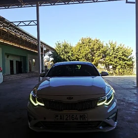 Kia Optima 2020