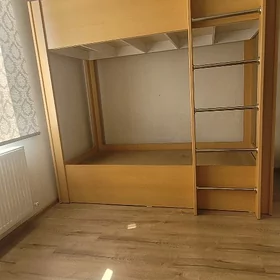 Кровать двухъярусная