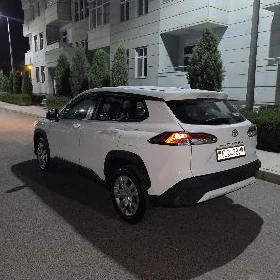 Toyota Corolla Cross 2024