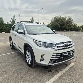 Toyota Highlander 2018