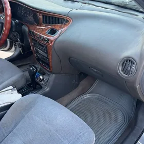 Daewoo Leganza 2000