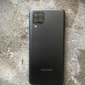 Samsung A12
