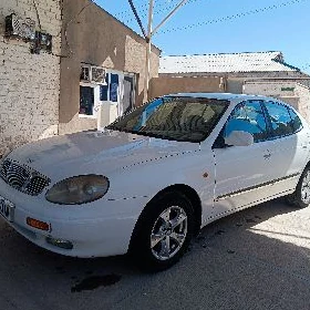 Daewoo Leganza 2000