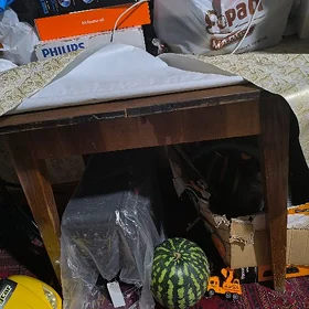 стол