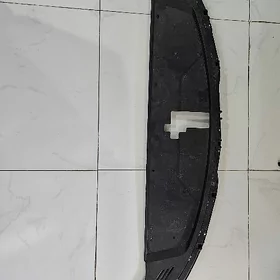Pod kapotnik Sorento
