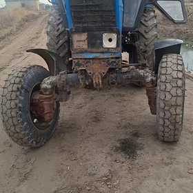 MTZ 82 2012