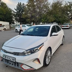 Kia Forte 2023