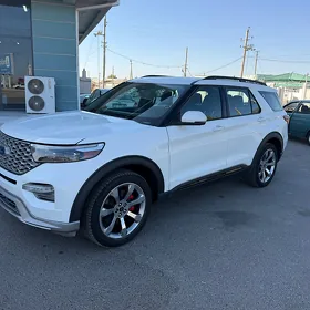 Ford Explorer 2023