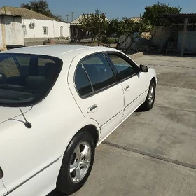 Infiniti I30 1998