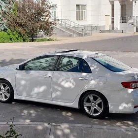 Toyota Corolla 2013