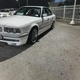 BMW 525 1992