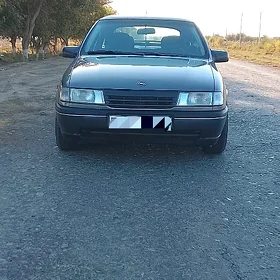 Opel Vectra 1990