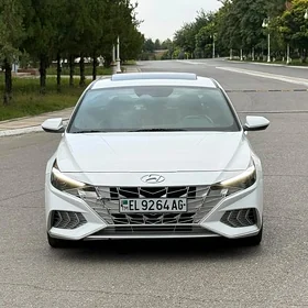 Hyundai Elantra 2023