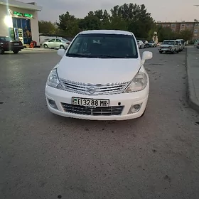 Nissan Versa 2010