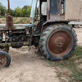 MTZ T-28 1995