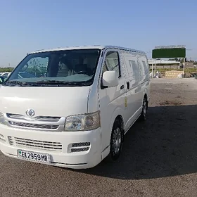 Toyota Hiace 2008