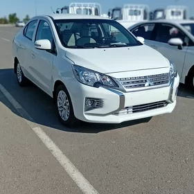 Mitsubishi Attrage 2023