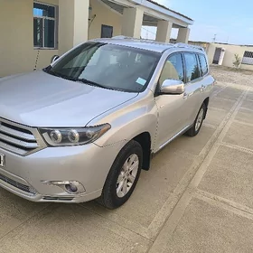 Toyota Highlander 2011