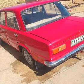 Lada 2104 1981