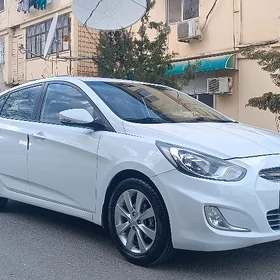 Hyundai Accent 2014